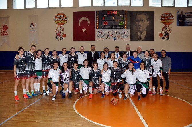 Başkan Alıcık’tan Basketbola Destek