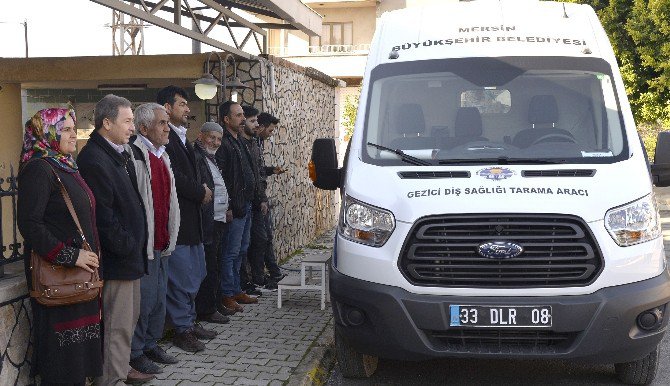 Gezici Diş Sağlığı Aracı Hizmeti Vatandaşın Ayağına Götürüyor