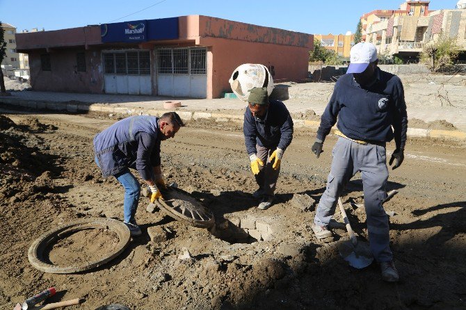 Silopi’de Asfaltlama Çalışması