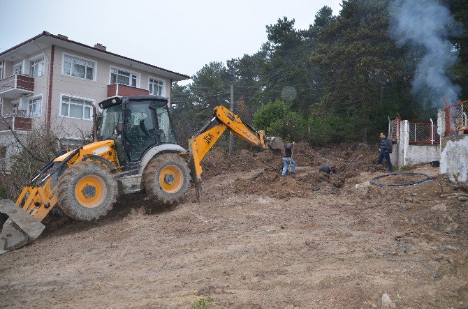 Alaplı Belediyesi Okul Yolunda Çalışmalara Başladı