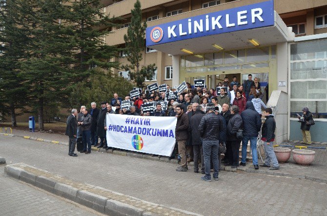 İhraç Edilen Akademisyenler İçin Toplandılar