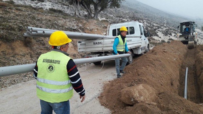 Hıdırağa’ya Yeni İçme Suyu Hattı Döşeniyor