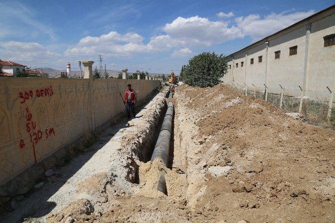 Çay Ve Bolvadin’e İçmesuyu Temin Edecek İsale Hattının İnşaatını Sürüyor