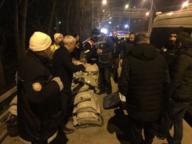 Ahmet Çubukçu Ve Ersun Yanal’dan Anlamlı Ziyaret