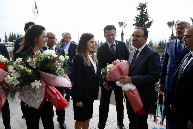 Adalet Bakanı Bozdağ: “Hsyk Yargıyı İktidarın Emrine Veriyor Diyenler Yalanın Şahını Söylüyorlar”