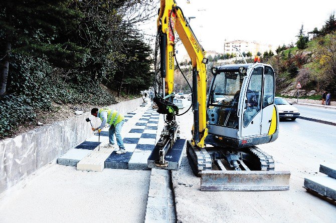 Ankara’da 5 Milyon 731 Bin Ton Asfalt Serildi, Bin 638 Kilometre Yeni Yol Açıldı