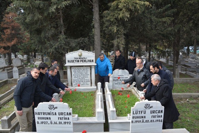 Efsane Güreşçi Hüseyin Pehlivan Mezarı Başında Anıldı