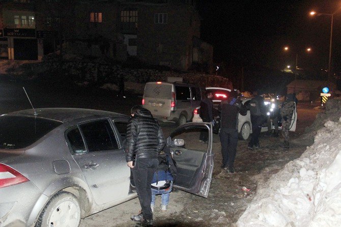 Hakkari’de 700 Polisle ‘Huzur 3’ Operasyonu