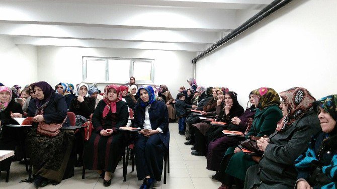 Gölbaşı’nda "Kadın Yasal Hakları Eğitimi" Semineri Verildi