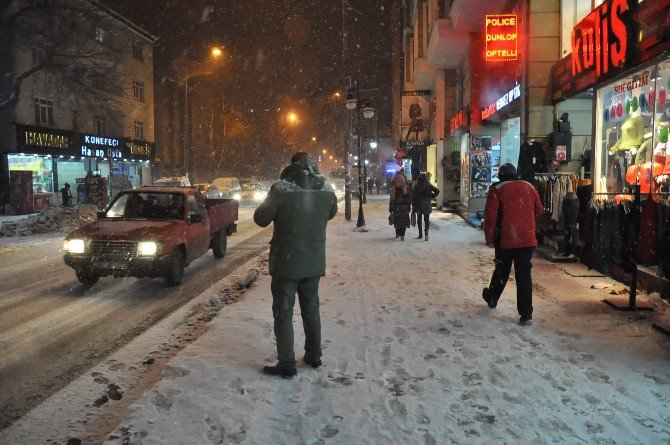 Kars Yeniden Beyaza Büründü