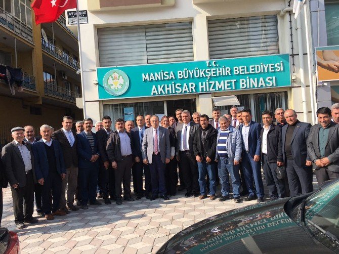 Manisa Büyükşehir Akhisarlı Muhtarlarla Buluştu