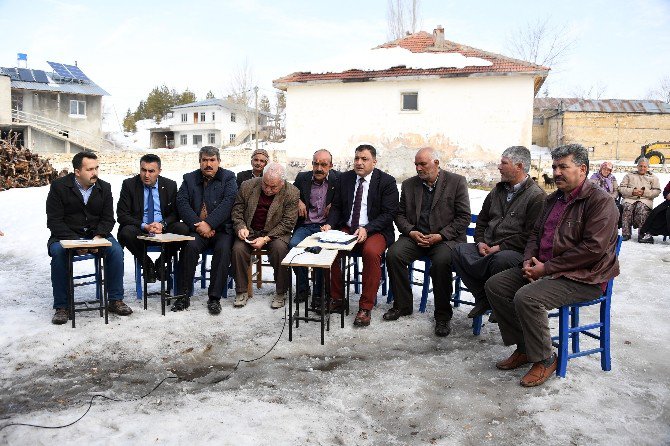 Başkan Kocamaz Mutlu Muhtarların Sorunlarını Dinledi