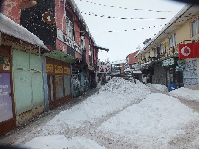 Eski Kasaplar Çarşısı Hırsızların Mekanı Oldu