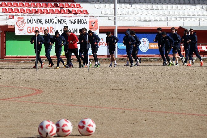 Gümüşhanespor, Mke Ankaragücü Hazırlıklarını Sürdürüyor