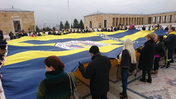 Fenerbahçeliler Ata’nın Huzurunda