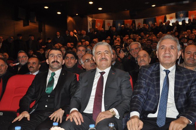 Bakan Arslan, Ak Parti İl Danışma Meclisi Toplantısı’na Katıldı