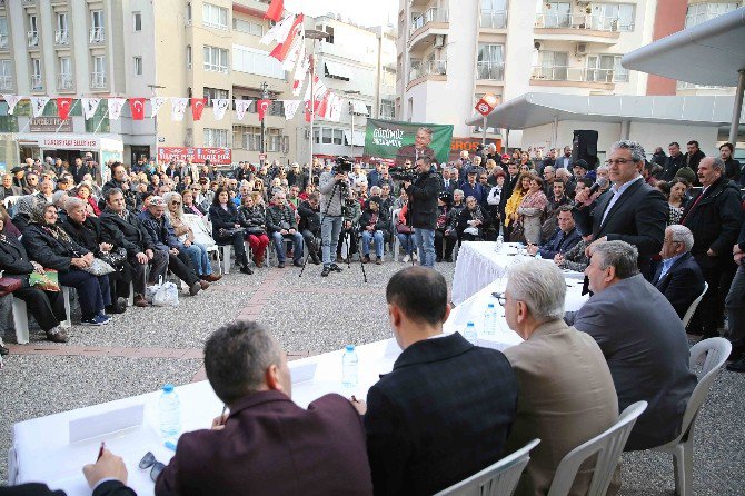 Karşıyaka Belediye Başkanı Halkla Buluştu