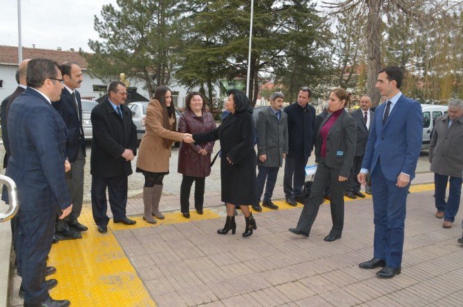 Vali Civelek’ten Pehlivanköy’e Ziyaret