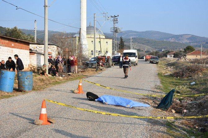 Akhisar’da Servisin Çarptığı Öğrenci Hayatını Kaybetti