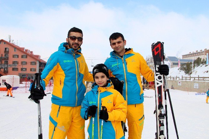 15 Temmuz Gazileri Palandöken’de Kayak Yaptı