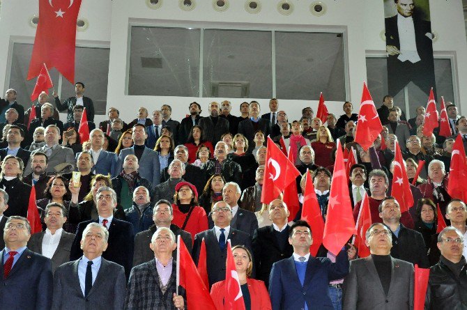 İzmir’de Chp Referandum Kampanyasına Start Verdi