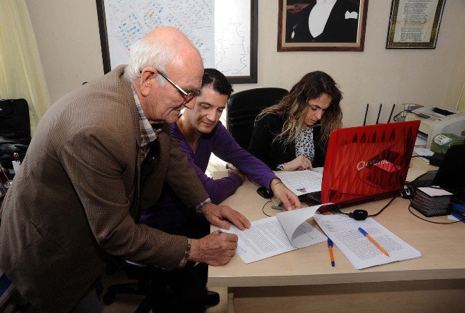 Kepez Belediyesi’nden Gülveren’de Kentsel Dönüşüm Sözleşmesi