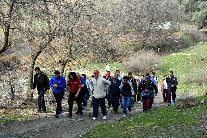 7’den 70’e Sağlıklı Yaşam İçin Yürüdüler