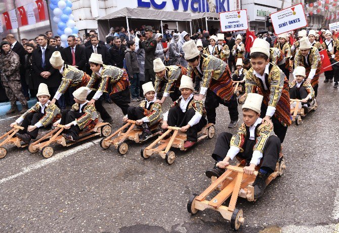 Kahramanmaraş’ın Kurtuluşu 20 Bin Vatandaş İle Kutlandı