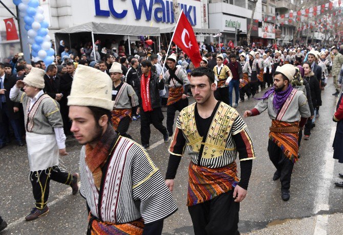 Kahramanmaraş’ın Kurtuluşu 20 Bin Vatandaş İle Kutlandı