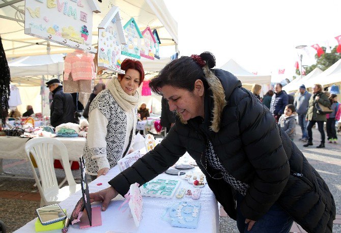 Üretici Kadınlardan 14 Şubat Kermesi