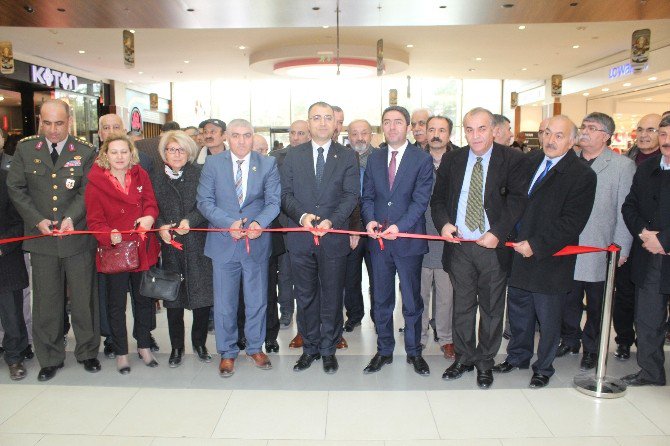 Malatya’da Atatürk Anısına Fotoğraf Sergisi