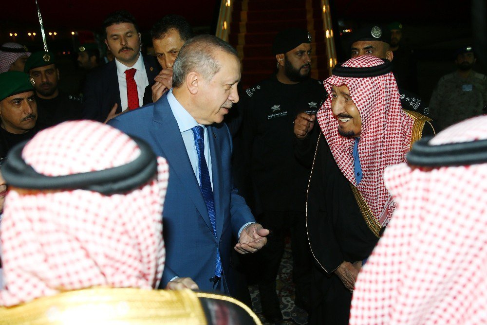 Cumhurbaşkanı Erdoğan Suudi Arabistan’da