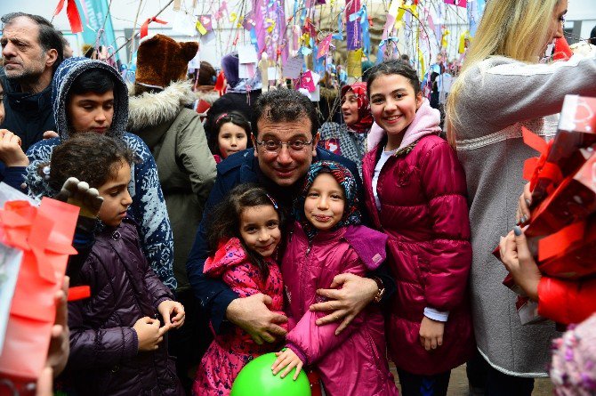 "Hangimiz Sevmedik" Dizisi Oyuncuları Aşıklar Şehri Beylikdüzü’ndeydi