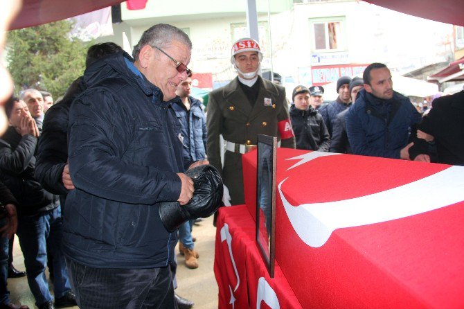 El-bab Şehidi Teğmen Furkan Yayla Giresun’un Görele İlçesinde Son Yolculuğuna Uğurlanıyor