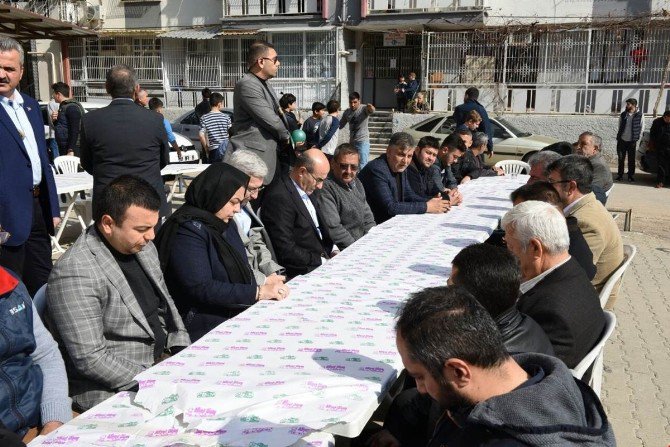 Vali Demirtaş, Şehidin Mevlidine Katıldı