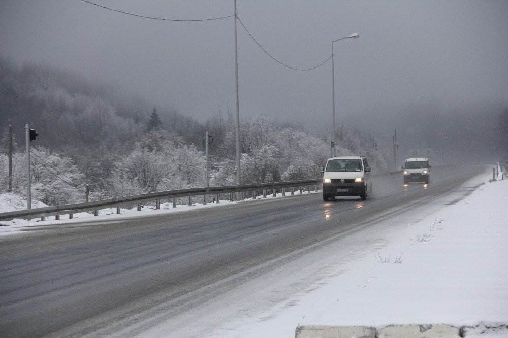 Bolu’da Kar Yağışı Tekrar Başladı