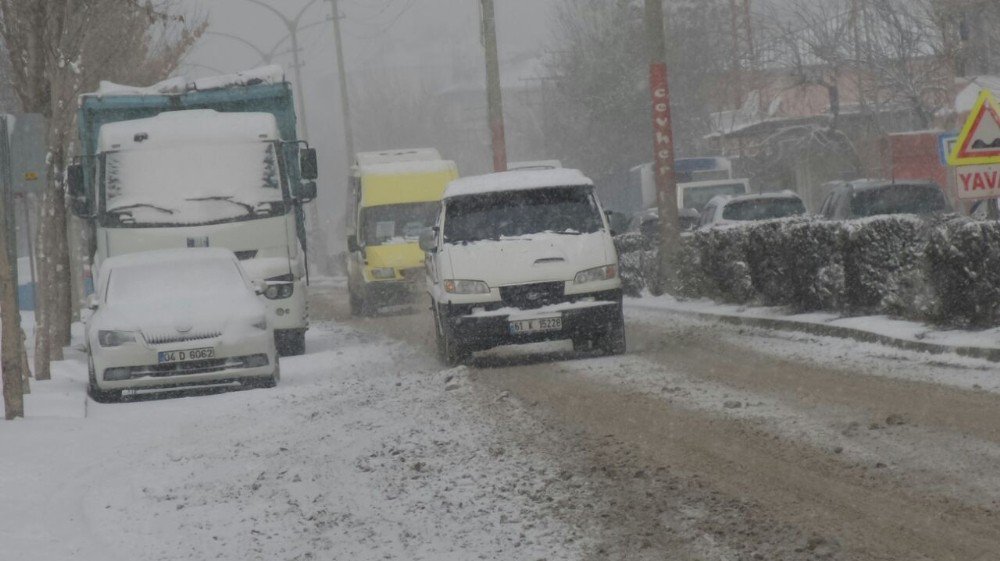 Van’da Kar Yağışı