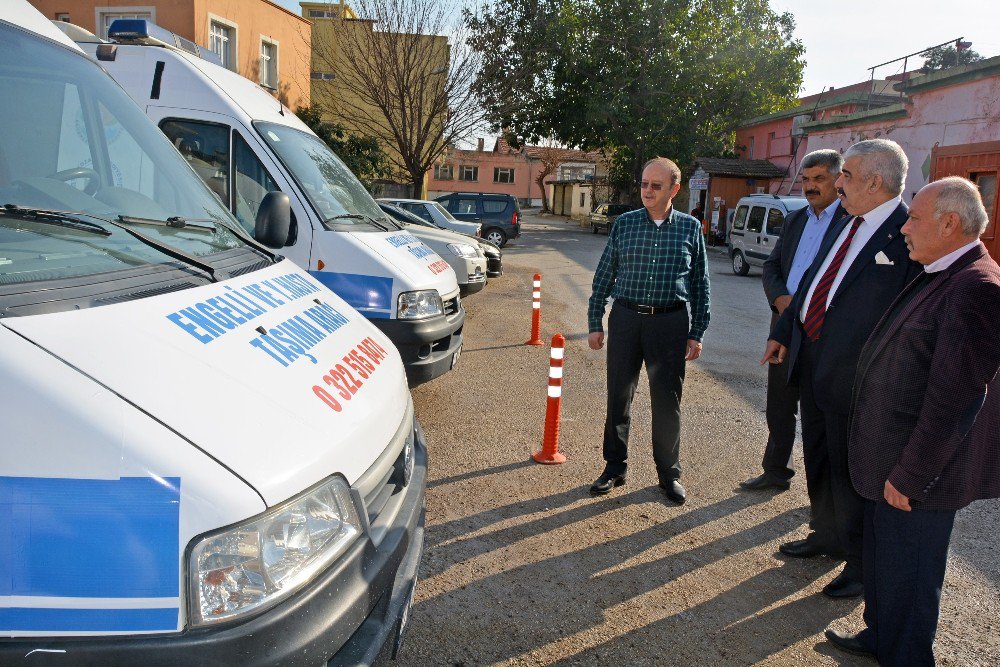 Kozan Belediyesi Hasta Nakil Araçları Hizmete Girdi