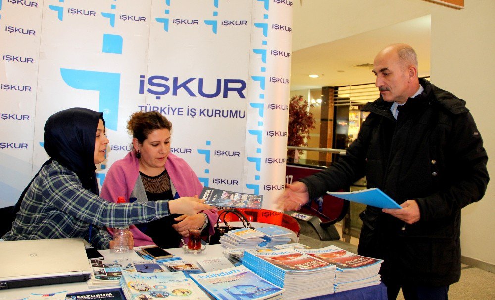 İşkur, Palerium Avm’de Bilgilendirme Standı