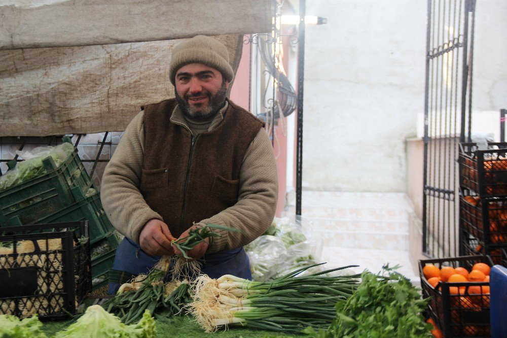 Pazar Tezgahlarındaki Fiyatlar Mart Ayında Düşecek