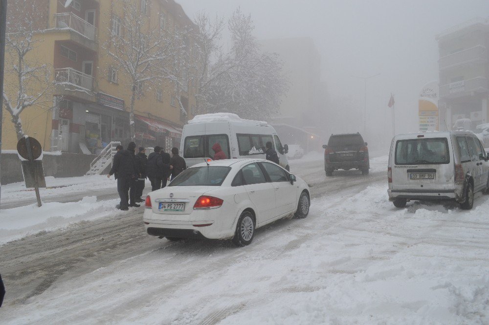 Şırnak’ta 44 Köy Yolu Ulaşıma Kapandı