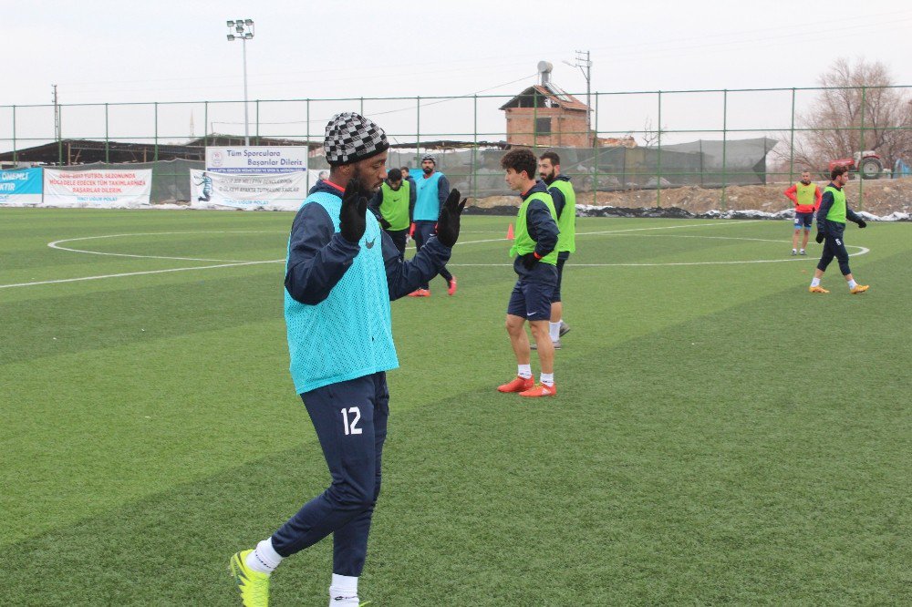 Yeşilyurt Belediyespor, Fidanspor Maçı Hazırlıklarını Sürdürüyor