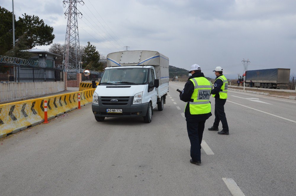 D-100 Karayolunda Trafik Denetimleri