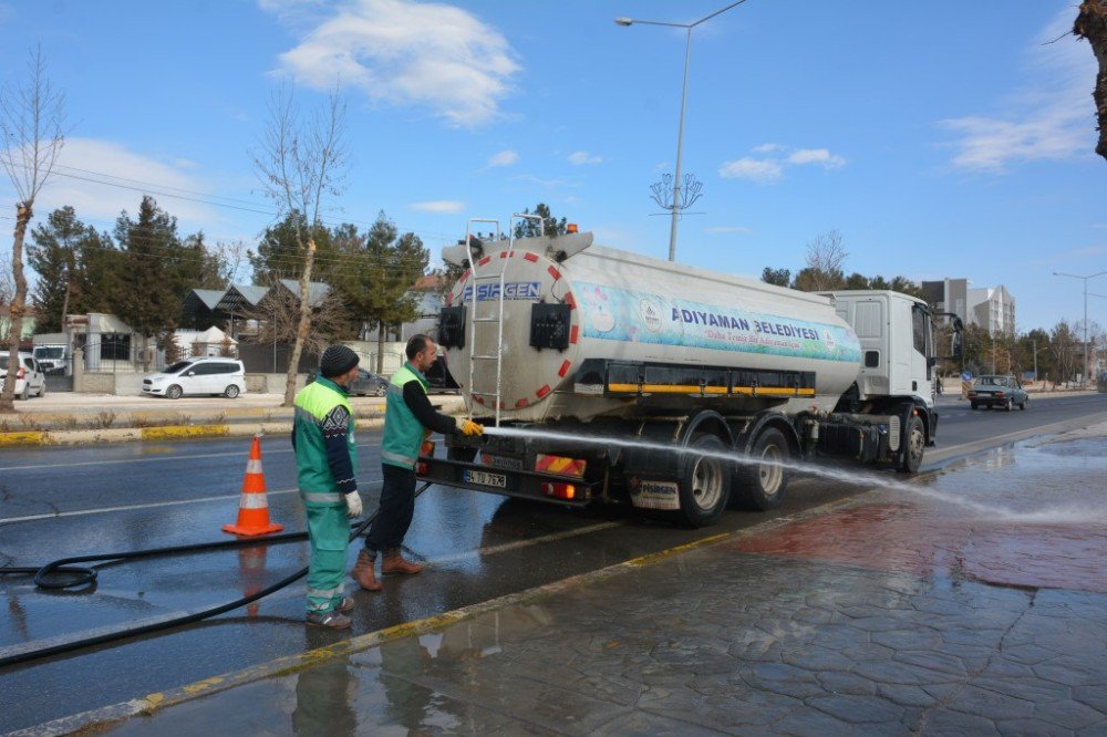 Adışaman Belediye Başkanı Fehmi Hüsrev Kutlu: