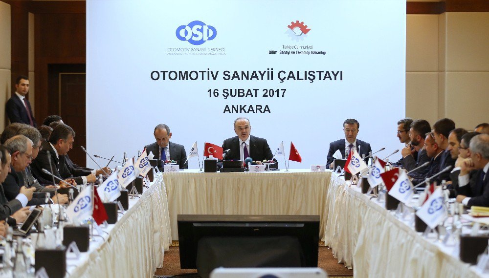 Bakan Özlü: “2016’da Otomobil Satışları 757 Bine Yükselirken, Toplam Araç Pazarımız Da 1 Milyon Seviyesini Aştı”