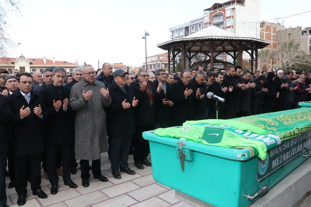 İşadamı Gürcan Toprağa Verildi