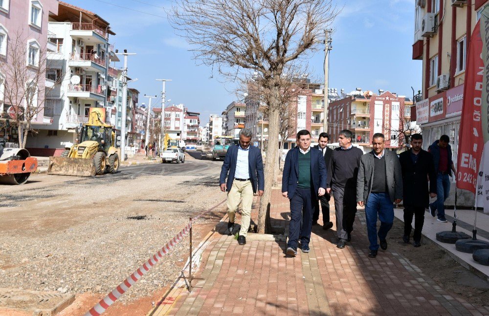 Göksu Caddesi Asfaltlanıyor