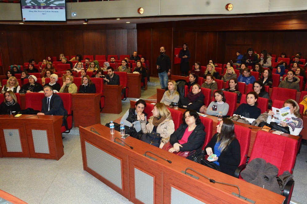 İzmit Belediyesinden Eğitimcilere Önemli Seminer