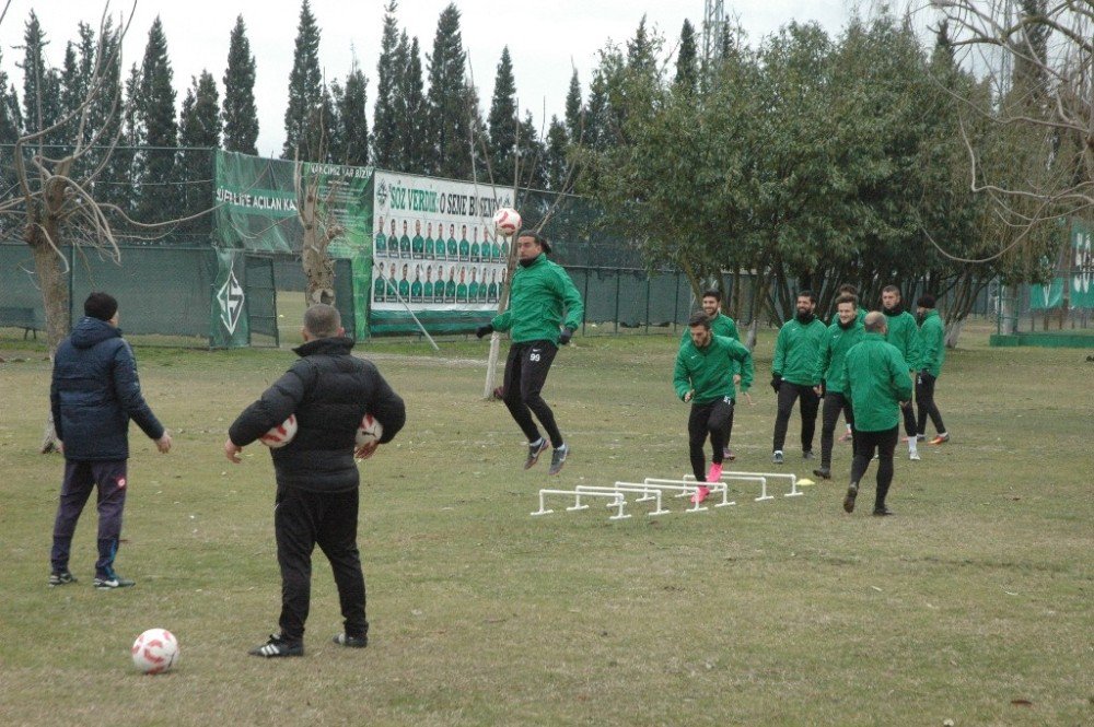 Sakaryaspor’da Hazırlıklar Sürüyor