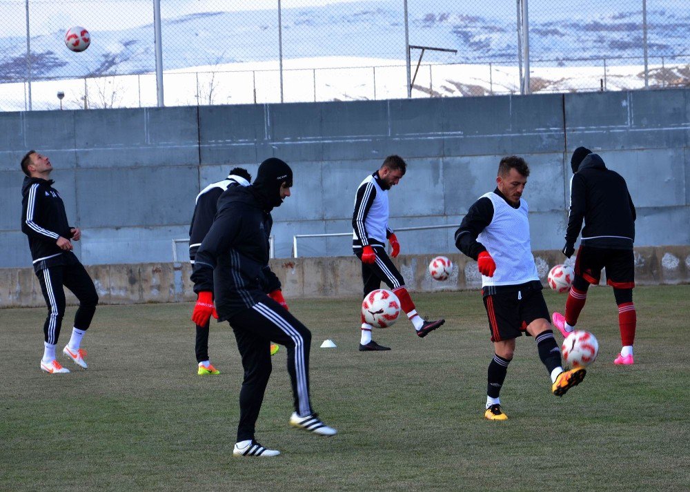 Sivasspor, Denizlispor Maçı Hazırlıklarını Sürdürüyor